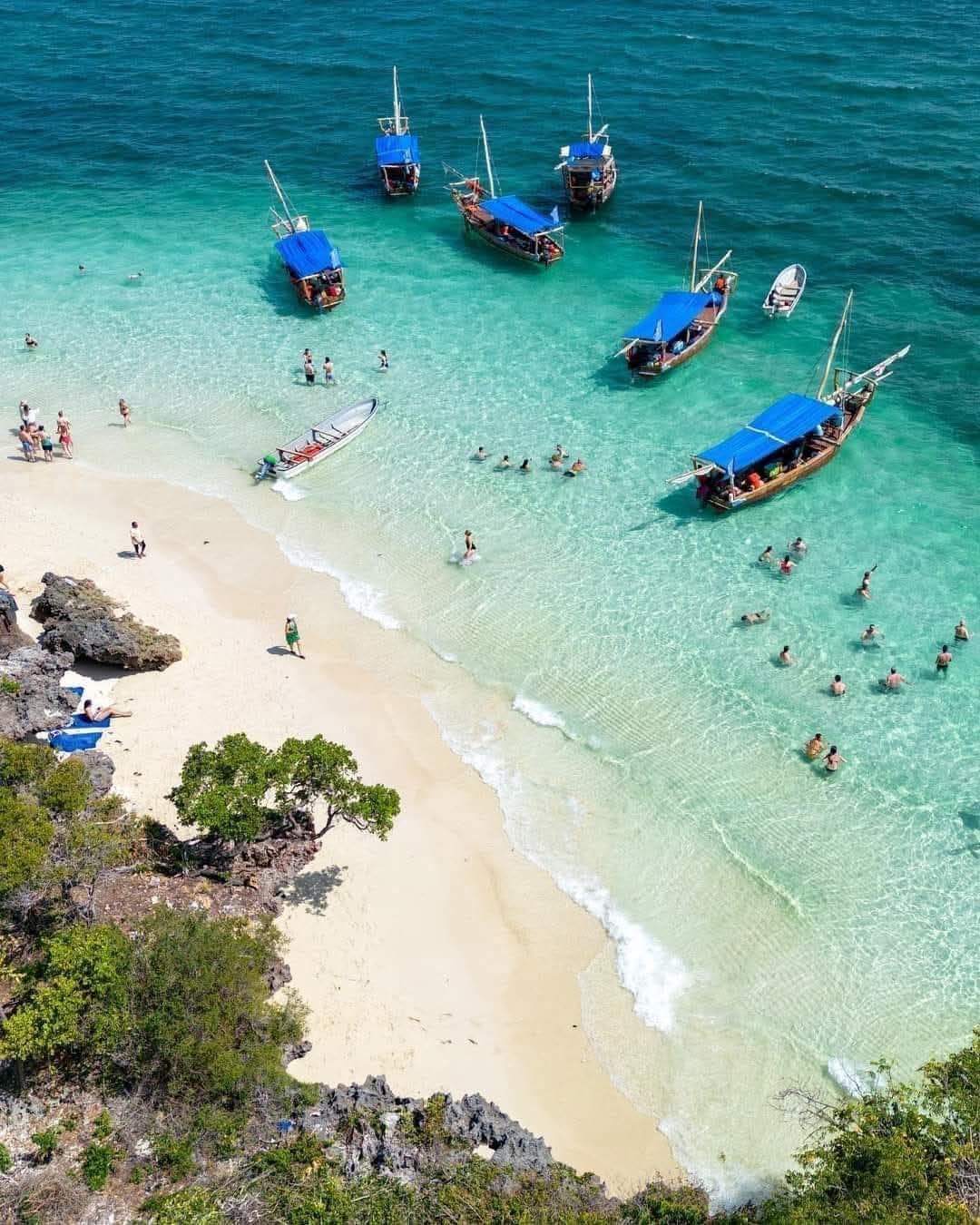 Bawe Snorkeling